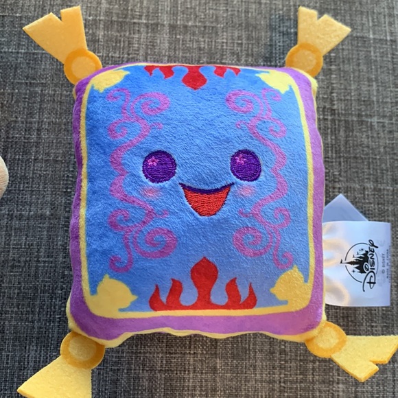 Disney Wishables - Aladdin and Carpet - Picture 4 of 4